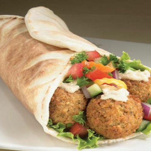 Falafil sandwish pita bread_resized